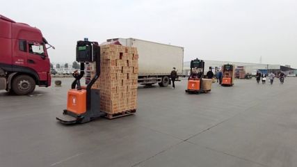 應(yīng)用場(chǎng)景新突破！木蟻機(jī)器人首批室外無(wú)人車交付落地，人力搬運(yùn)服務(wù)迎來(lái)智能化升級(jí)